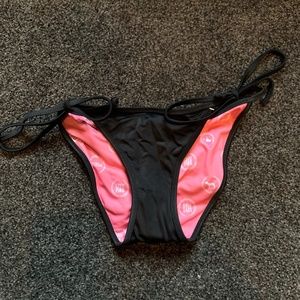 NWOT Victoria's Secret Bottoms